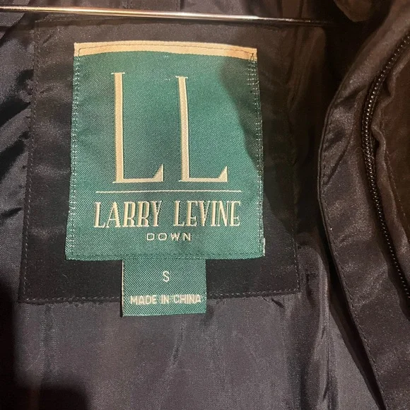 Larry Levine Black Quilted Down Puffer Jacket with Authentic Fox Fur Women’s S - Picture 8 of 12